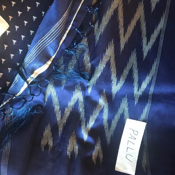 Saree - Picture 4 of 6